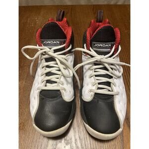 Size 8 - Jordan 2015 819175-101